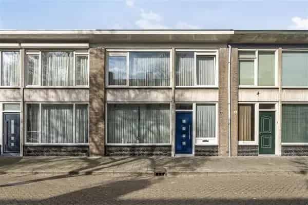 Starterswoning: Keurig onderhouden huis met tuin