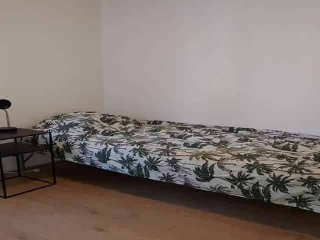 Kamer te Huur Den Haag Appartement 8m² Gemeubileerd