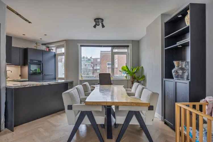 4-kamer bovenwoning Schiedam - Moderne keuken, badkamer & 8 zonnepanelen