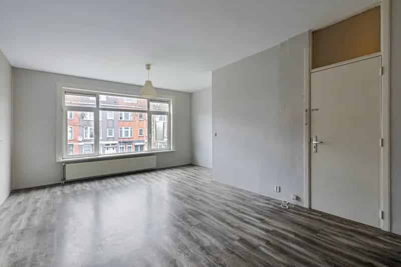 Appartement Rotterdam Zuid: 2-kamer Starterwoning Nabij Zuidplein
