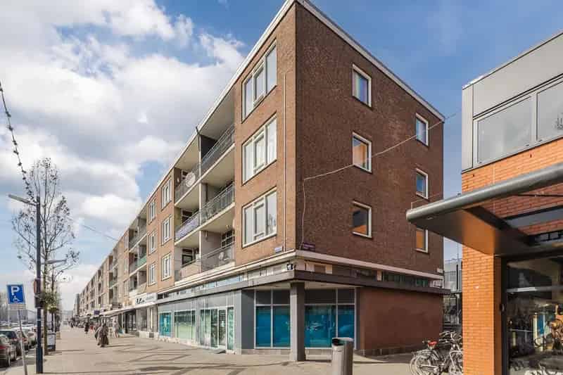 Ruim 4-kamerappartement Amsterdam Nieuw-West Osdorpplein