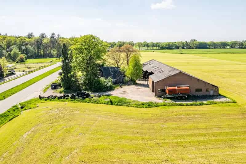 Bedrijfshal Terborg 800m2 Schuur 2530m2 Perceel Te Koop