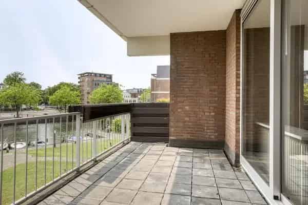 Schiedam 2-kamer appartement Nieuwe Haven ruim terras