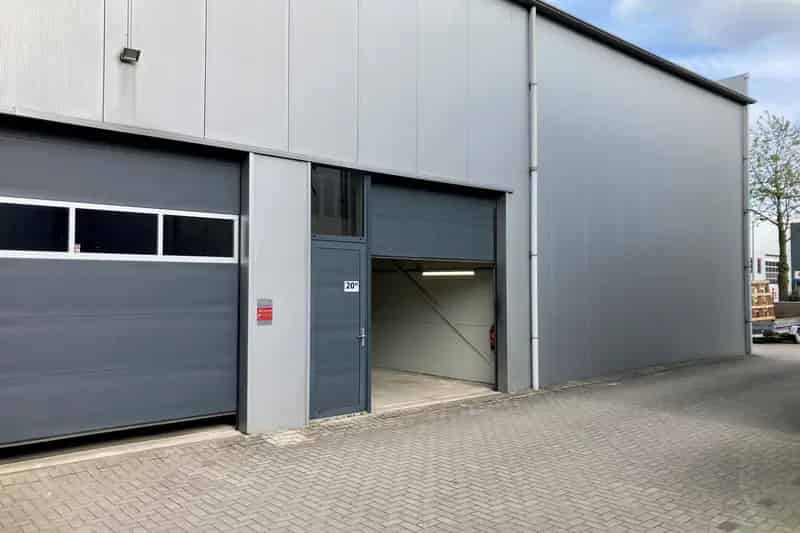 Bedrijfshal te huur Zeewolde 73m²