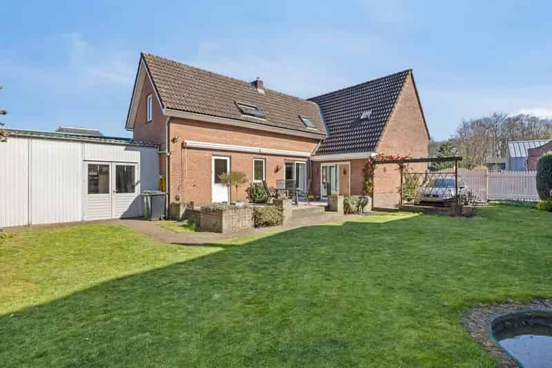 Huis te koop Loon op Zand Ruime woning 2 badkamers 3 slaapkamers