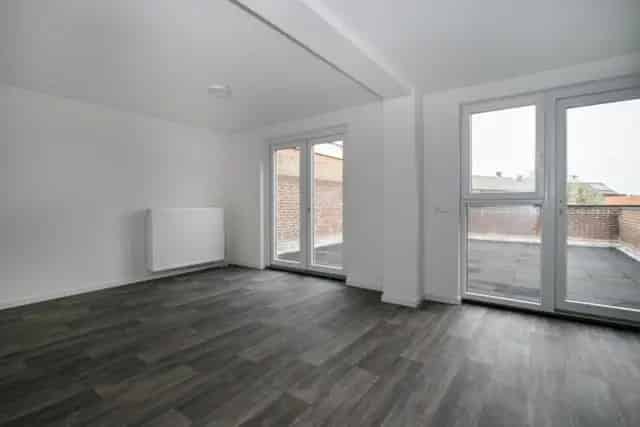 Bovenwoning 6 kamers Reuver 89m2