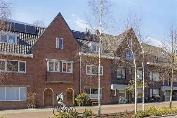 Ruime Jaren 30 Woning Eindhoven 5 Slaapkamers Stadstuin