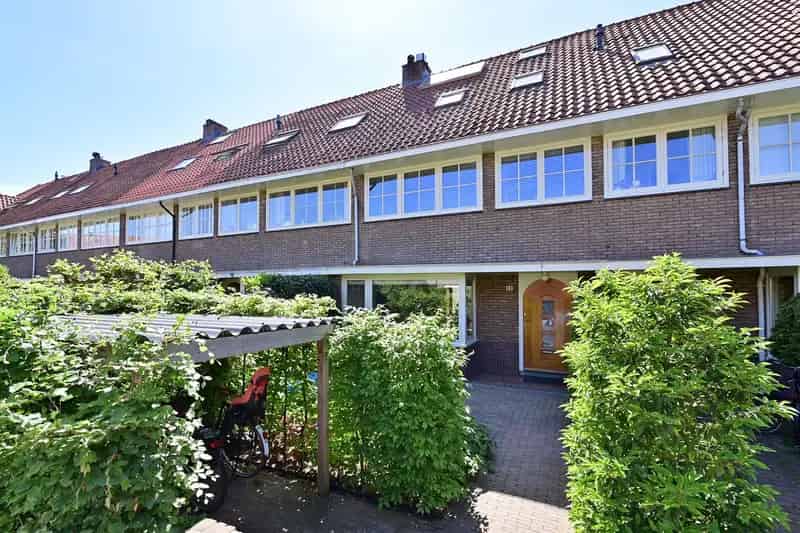 Jaren 30 Gezinswoning Bussum 5 slaapkamers 2 badkamers