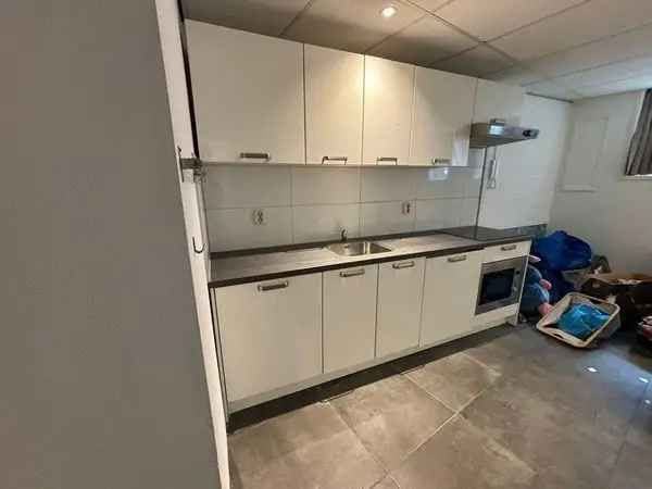 Appartement Te Huur in Groningen, Groningen