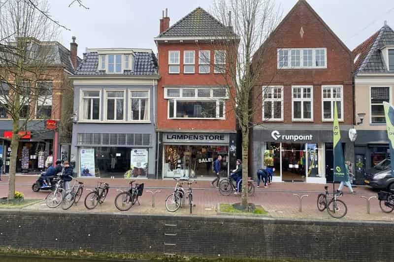 Winkel te huur Leeuwarden Centrum 92m² magazijn