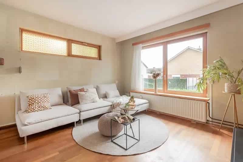 Vrijstaande woning 4 slaapkamers Ulestraten