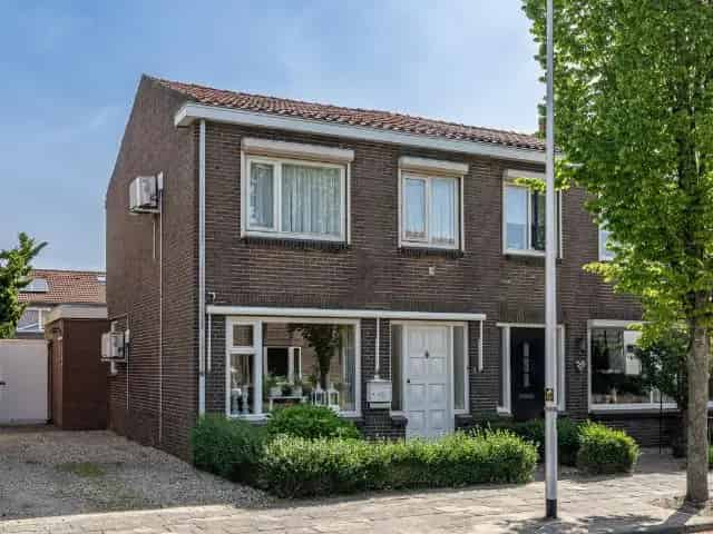 Karakteristieke Hoekwoning Middelharnis Modernisering Potenti	