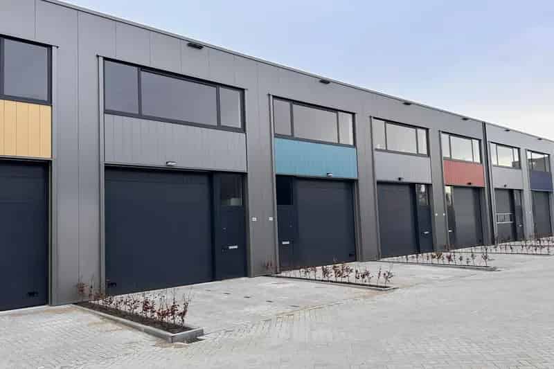 Bedrijfshal te huur Tiel 84m2 Newtonstraat