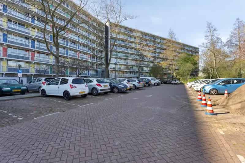 4 Kamer Appartement Leiden - Instapklaar gerenoveerd appartement