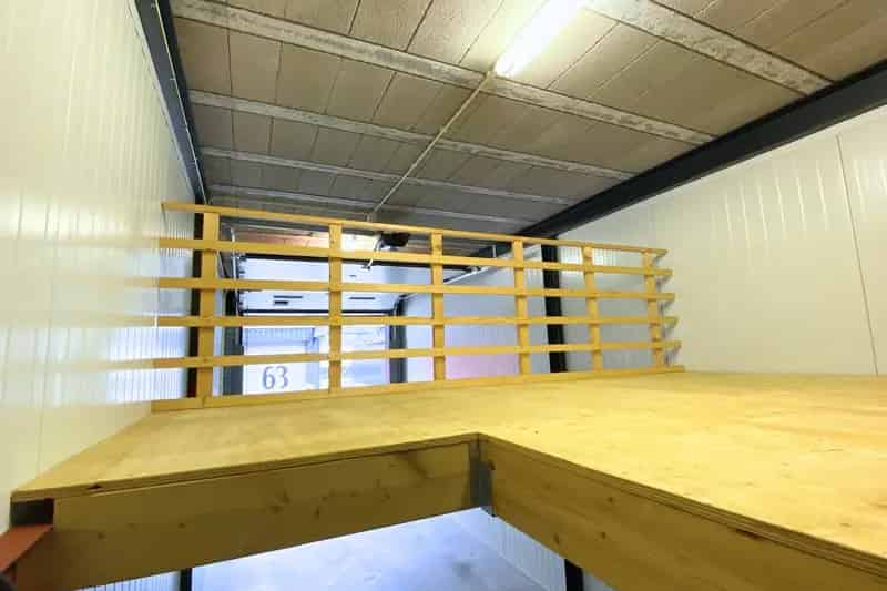 Garagebox Beverwijk 32m² te Koop - Opslag Werkruimte Camper Stalling