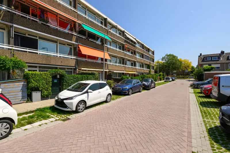 3 Kamer Appartement Zoeterwoude  Gerenoveerd Balkon Luxe Keuken