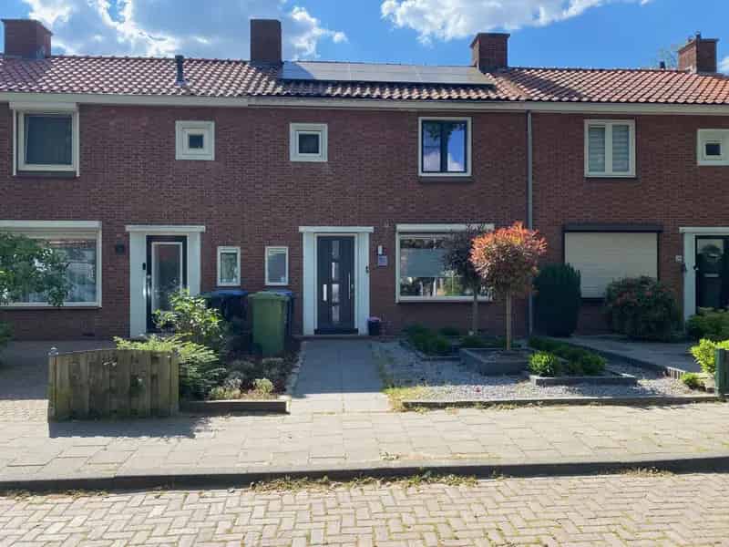 Huis Te Koop , 22, Sint Maartensplein, Bergen op Zoom, Noord-Brabant