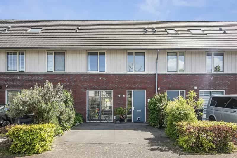 Huis te koop Almere Noorderplassen: Ruime gezinswoning met 4 slaapkamers en A+ label
