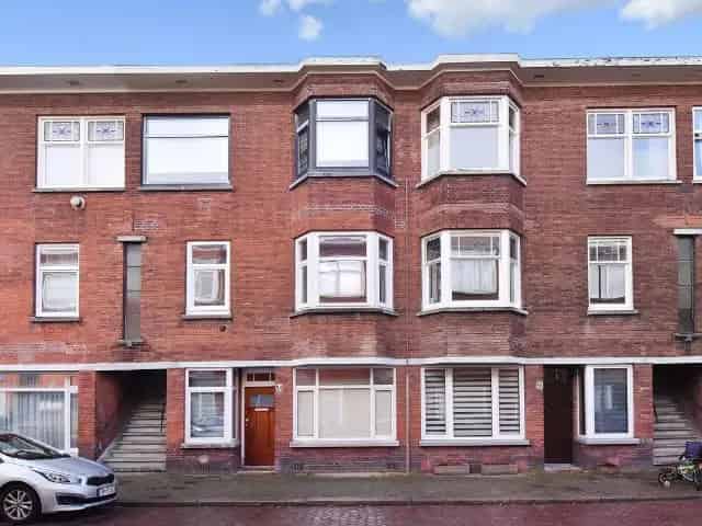 Appartement te koop: 2 slaapkamers, moderne keuken, rustige ligging