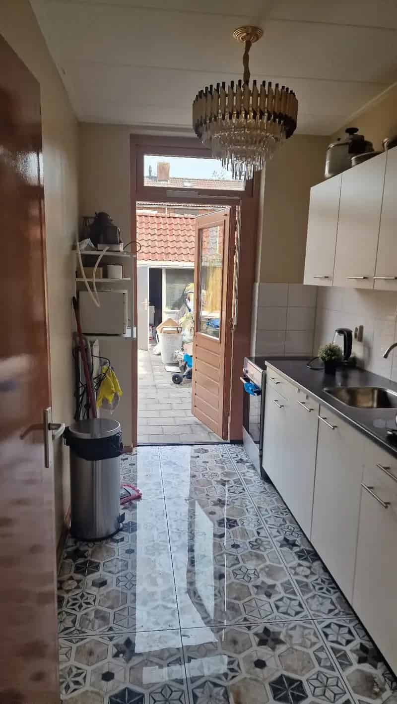 3 Slaapkamers Huis met Zolder en Tuin