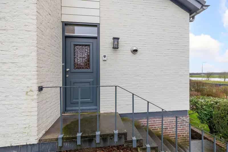 Vrijstaande woning met Maas uitzicht Belfeld