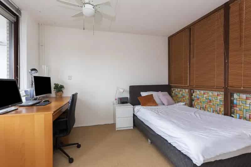 Ruime Tussenwoning Maarssen 4 slaapkamers Loggia 137m2