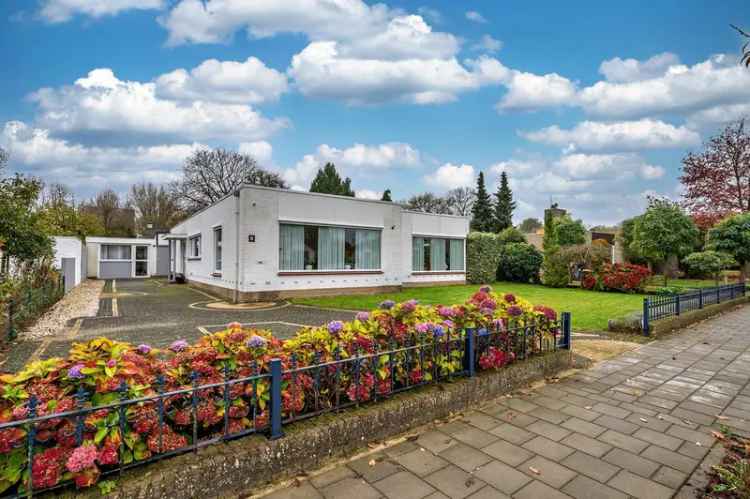 Bungalow Te Koop in Venlo, Limburg