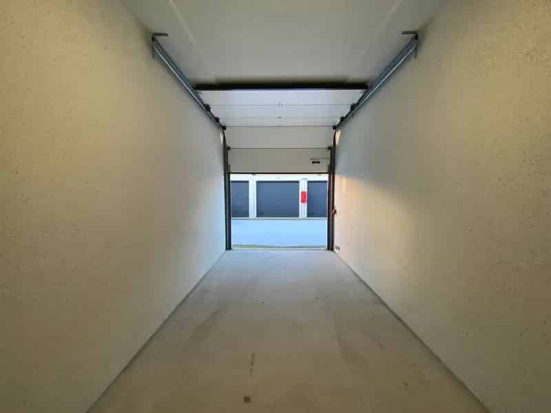 Bedrijfshal Drunen | Zoek bedrijfshallen te huur: Lipsstraat 22-U62 5151 BH Drunen 