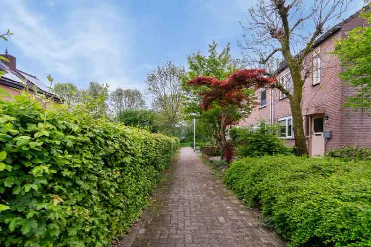 Hoekwoning Venlo Oost 3 slaapkamers garage tuin
