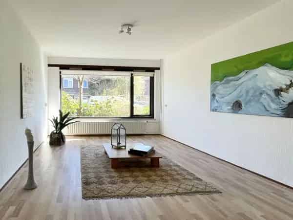 Gezinswoning Ommoord 3 woonlagen 4 slaapkamers