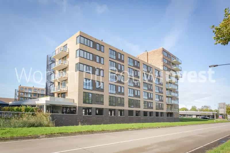 Modern 3-kamer appartement 82m2 nabij Toolenburg