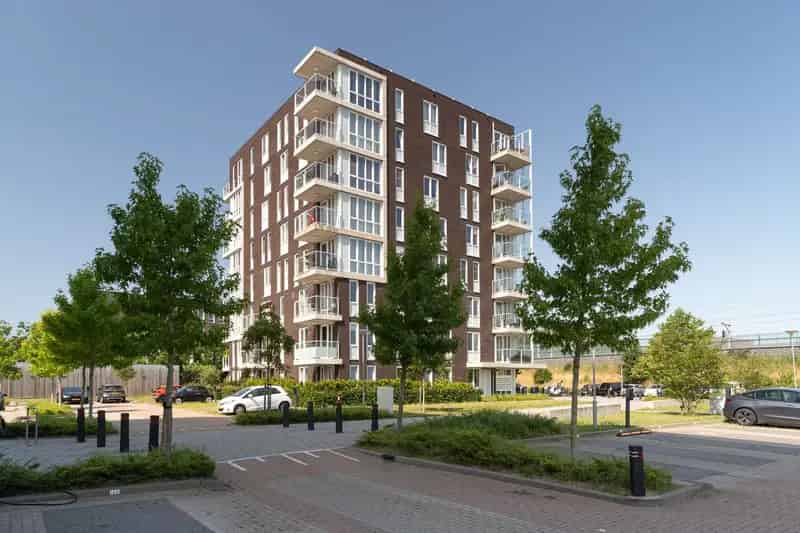 Modern Appartement Almere 2 Slaapkamers Eigen Parkeerplaats