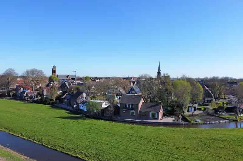 6 Slaapkamers Royale Vrijstaande Woning Grote Garage Weids Uitzicht