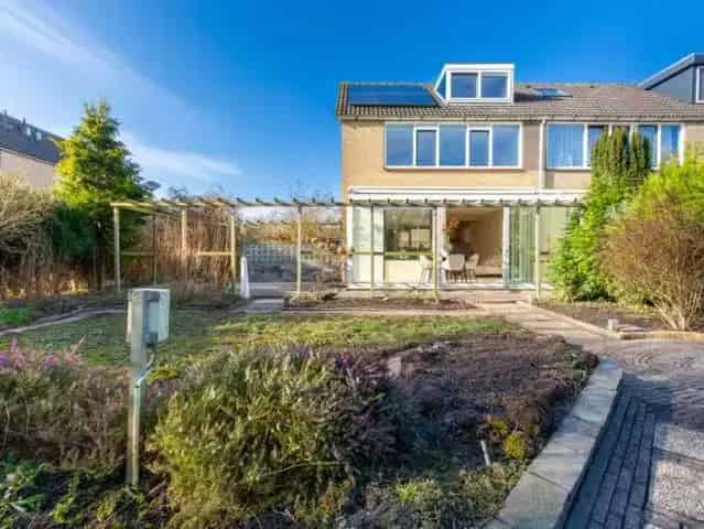 Hoekwoning Wijngaard Lelystad 138m2 4 5 slaapkamers 14 zonnepanelen