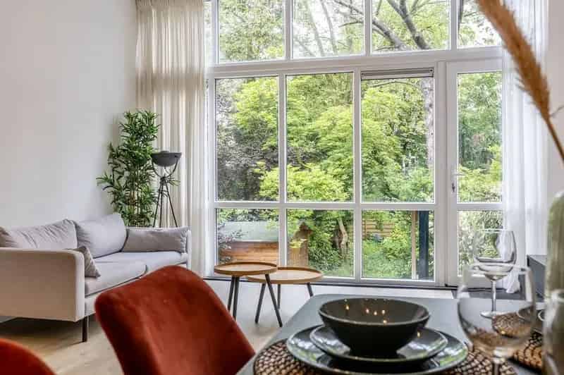 Kort Verblijf Appartement 1 Slaapkamer Gemeubileerd Tuin 180m2