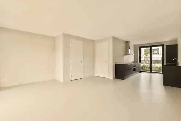 Gestoffeerde gezinswoning 5 slaapkamers 2 badkamers 140m²