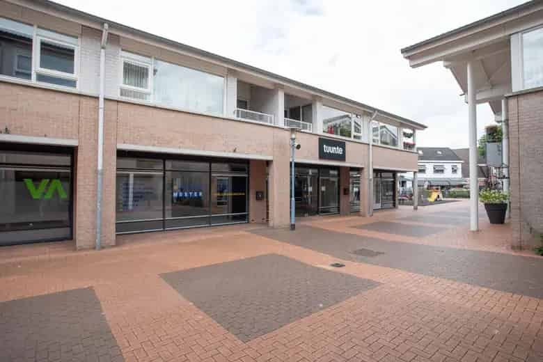 235 m2 Winkelruimte te Koop in Wierden