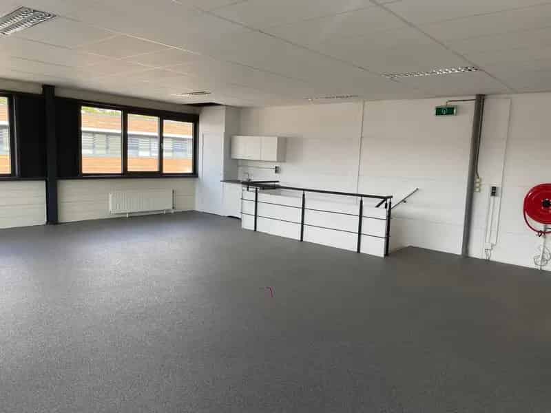 Kantoor Tilburg | Zoek kantoren te huur: Kraaivenstraat 23-13 5048 AB Tilburg 