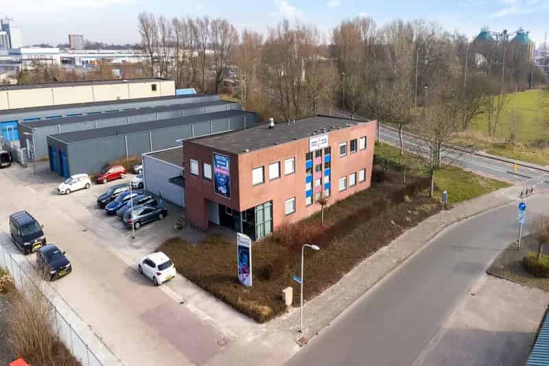 Kantoor te huur Leeuwarden: Modern pand 606m²