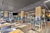209m2 Grandcafé te Huur Oostzaan