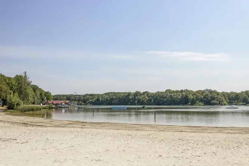 Chalet te koop op Recreatiepark Ermerstrand