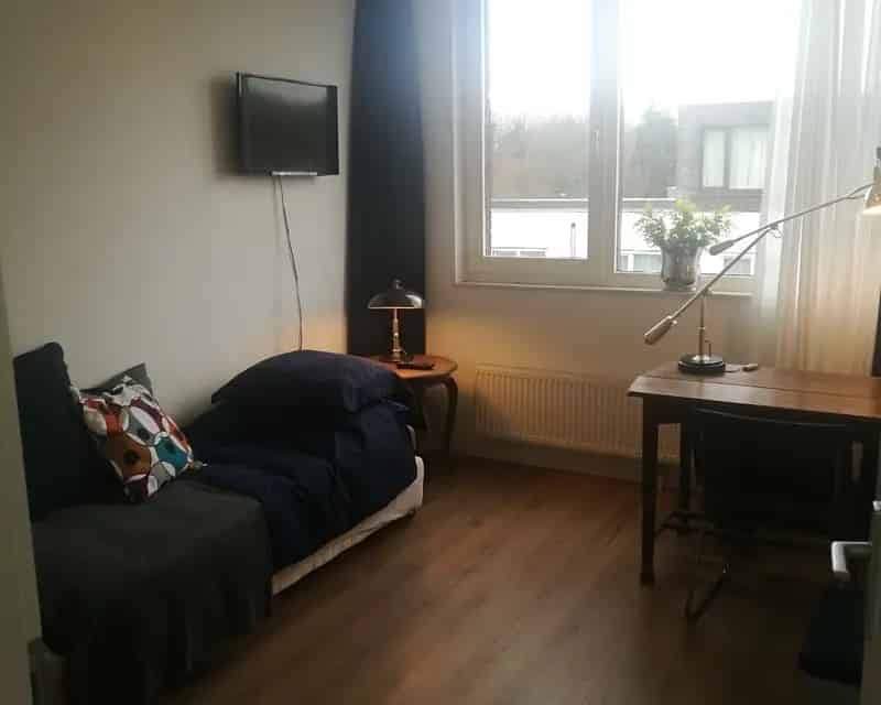 Kamer te Huur Amsterdam Noord Jongeman