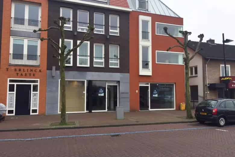 587 m2 Winkelruimte te Huur Someren Centrum