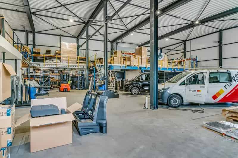 Bedrijfshal te Huur Heteren 1200m2 Nabij A50