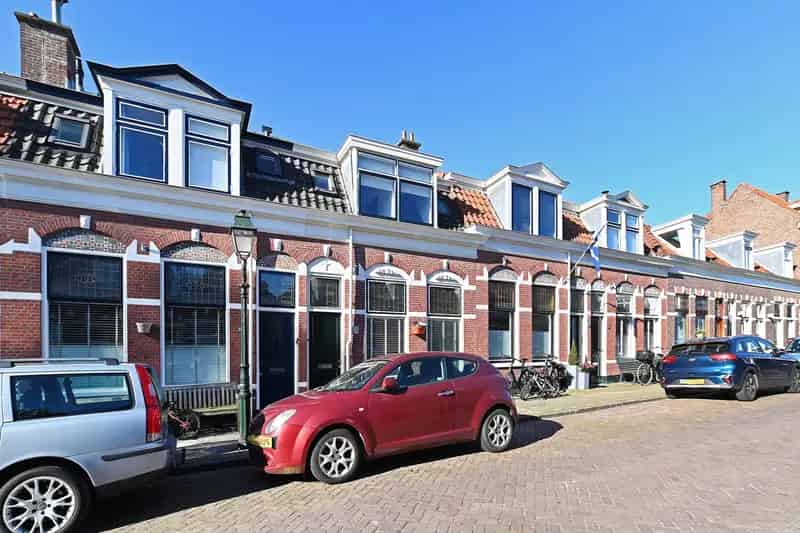 Schipperswoning Scheveningen: Modern, 3 slaapkamers, nabij zee