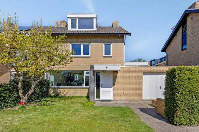 5 Slaapkamers Twee Onder Een Kapwoning Prinsenbeek