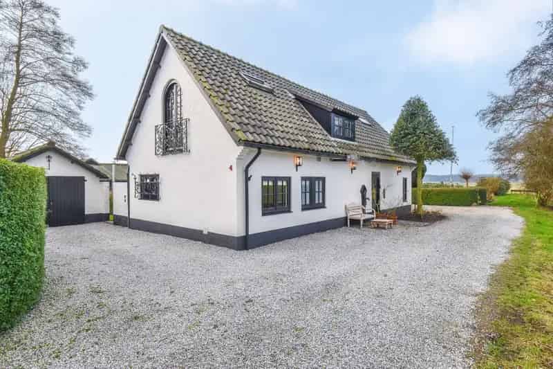 Vrijstaande woning Eemnes: 3 slaapkamers, moderne keuken, garage