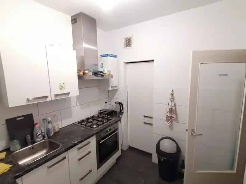 Kamer Amsterdam Nieuw West Gemeubileerd 26-37 jaar