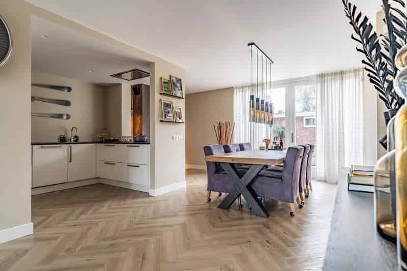 Huis te koop Voorschoten 4 slaapkamers 2 badkamers instapklaar