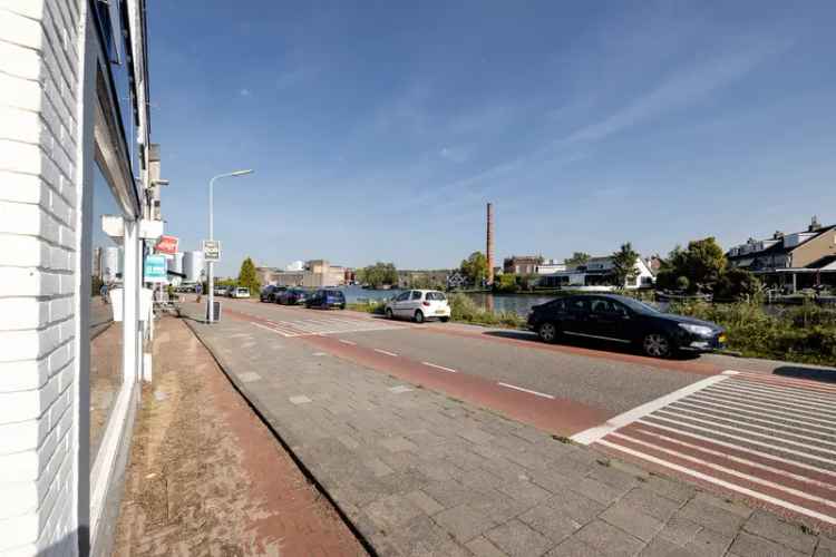 Woonwinkelpand Ringvaart Zwanenburg
